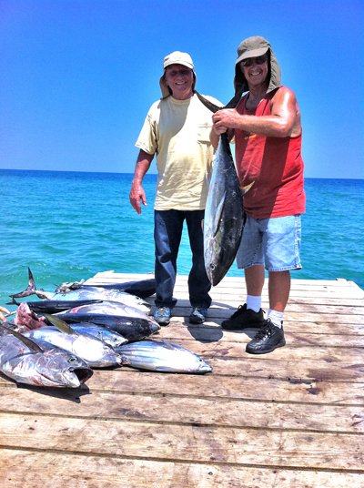 don-woll-and-his-friend-bill-fished-with-juan-on-alegria.jpg